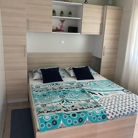 Amore Del Mare, Seaside Family Pace, Free Parking And Wifi In Camp Dalmatino Drage Exterior foto